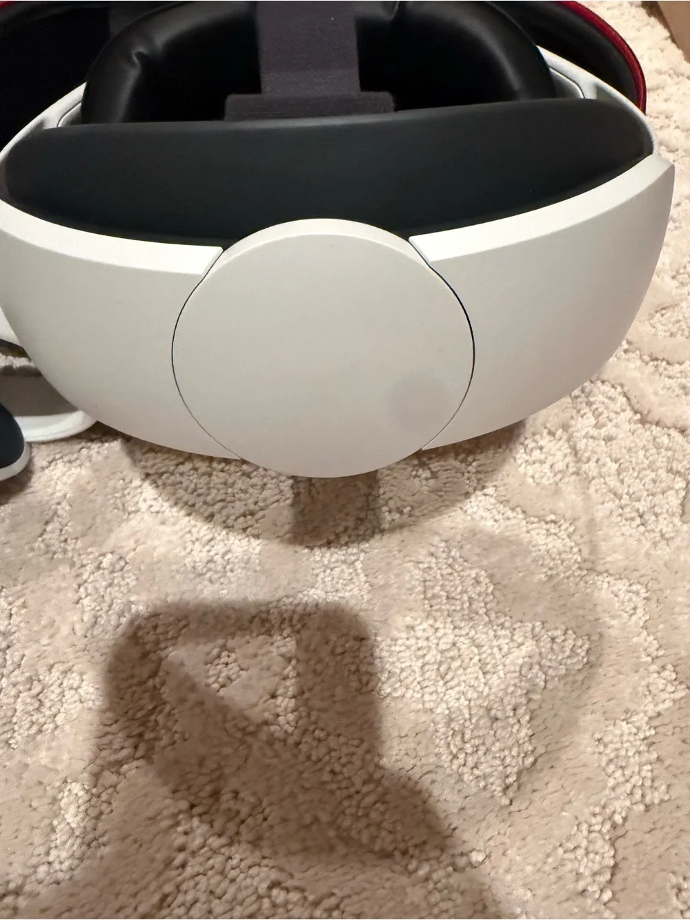 Oculus Standalone VR Headset in White with Gray Strap